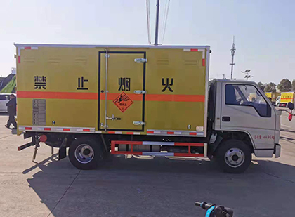 肇东爆破器材运输车